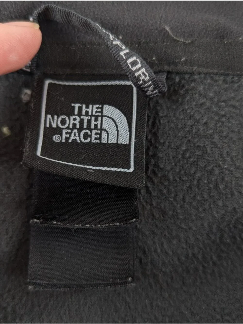The North Face Mens Medium Fleece Black Full Zip Thermal Lightweight Jacket